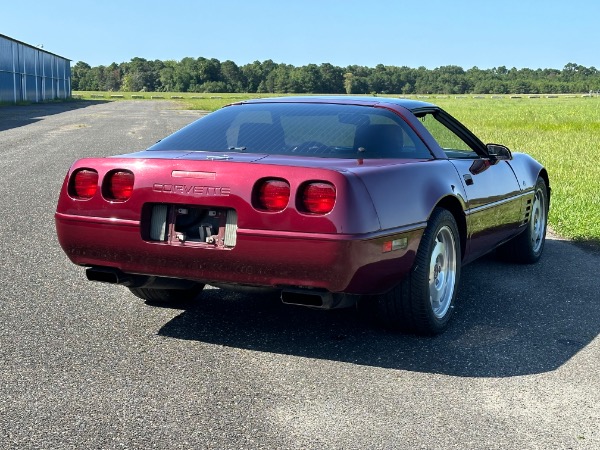 Used-1993-Chevrolet-Corvette-40th-Anniversary-Edition