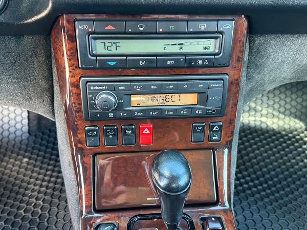 Used-2002-Mercedes-Benz-SL500-R129