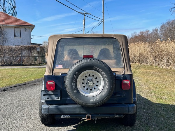 Used-2000-Jeep-Wrangler-SE
