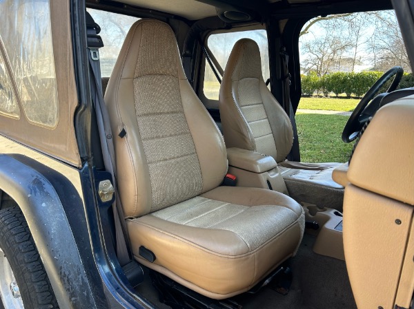 Used-2000-Jeep-Wrangler-SE