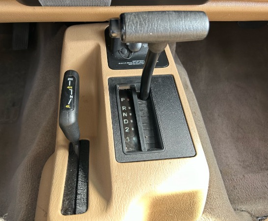 Used-2000-Jeep-Wrangler-SE