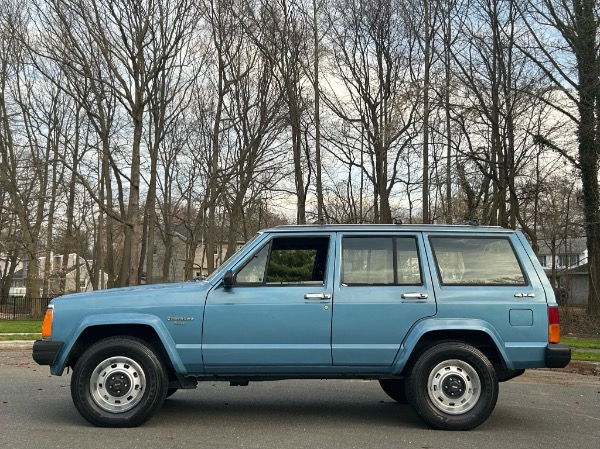 Used-1986-Jeep-Cherokee-Pioneer-XJ