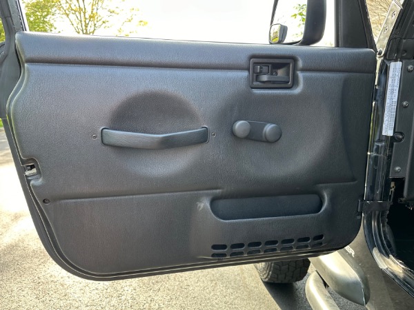 Used-2003-Jeep-Wrangler-Sport-TJ