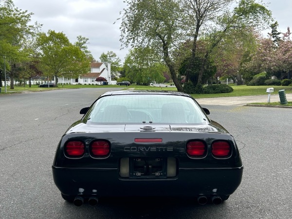 Used-1991-Chevrolet-Corvette-C4