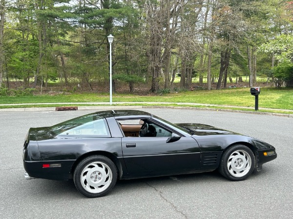 Used-1991-Chevrolet-Corvette-C4