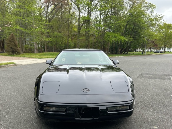 Used-1991-Chevrolet-Corvette-C4