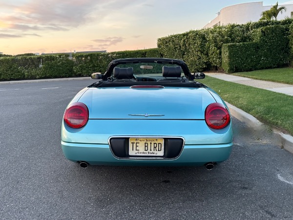 Used-2002-Ford-Thunderbird-Deluxe
