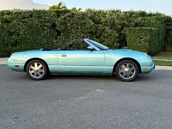 Used-2002-Ford-Thunderbird-Deluxe