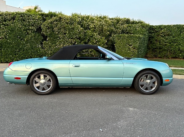 Used-2002-Ford-Thunderbird-Deluxe
