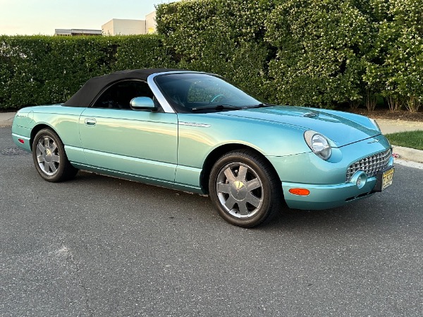 Used-2002-Ford-Thunderbird-Deluxe