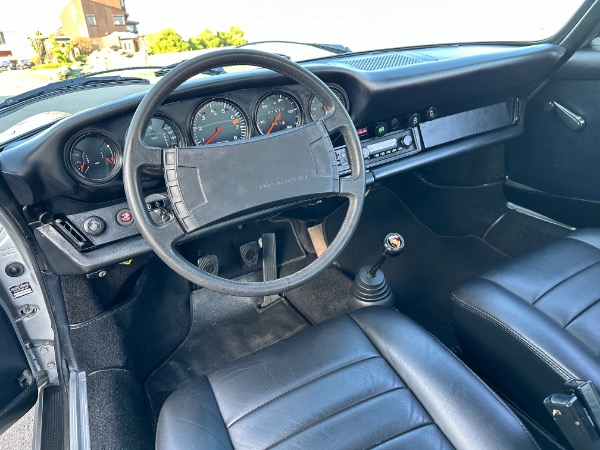 Used-1974-Porsche-911-Targa