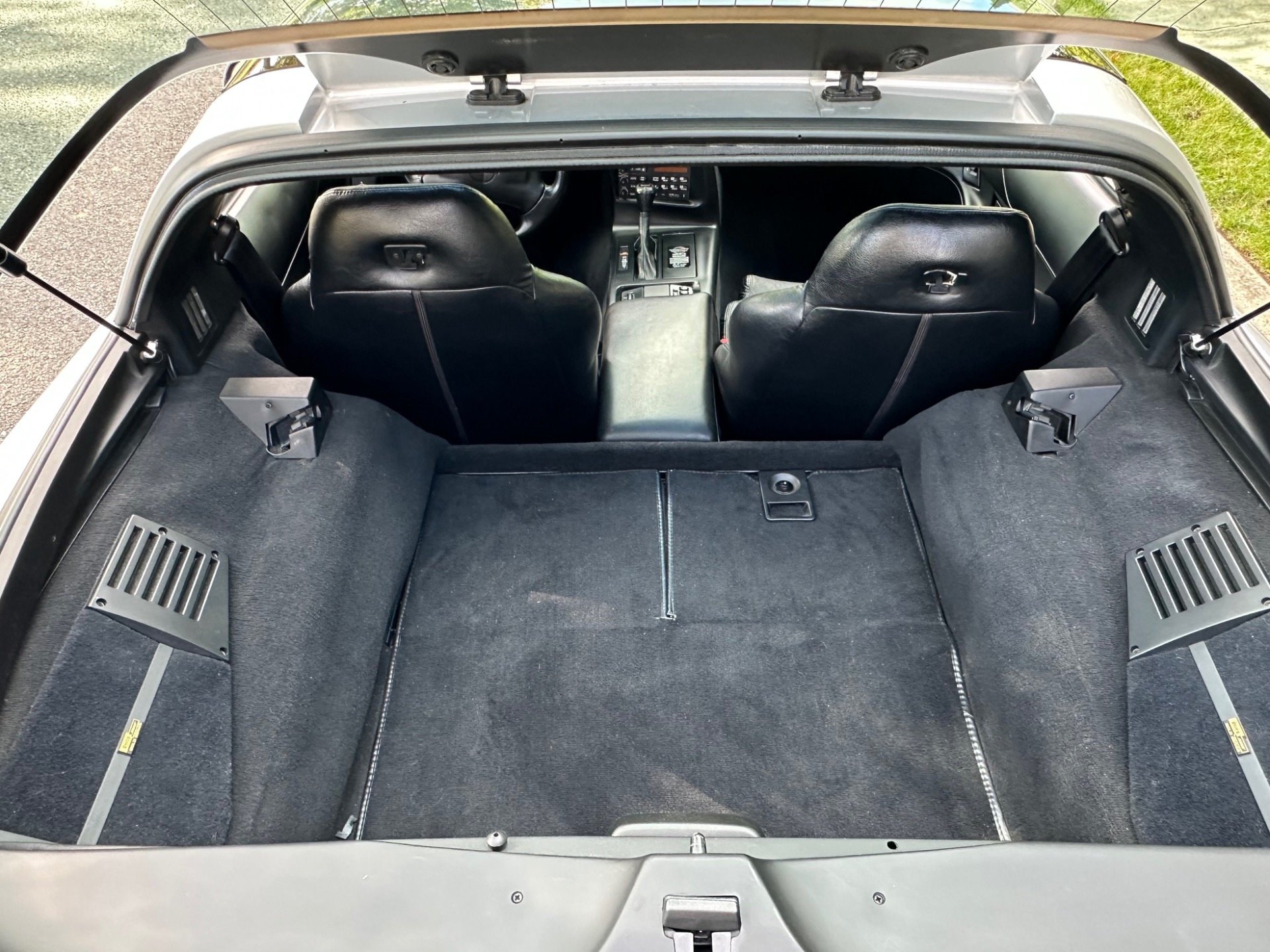 Used-1996-Chevrolet-Corvette-Collectors-Edition-C4