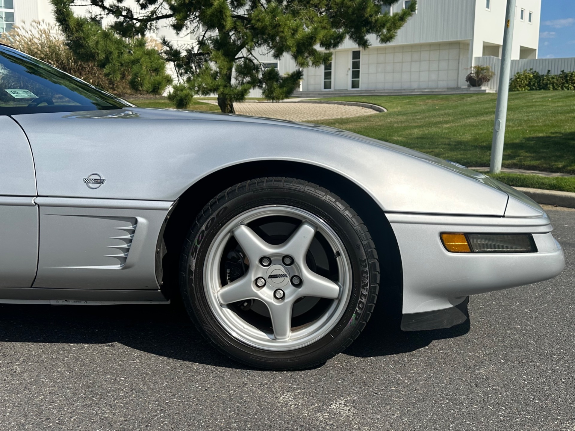 Used-1996-Chevrolet-Corvette-Collectors-Edition-C4