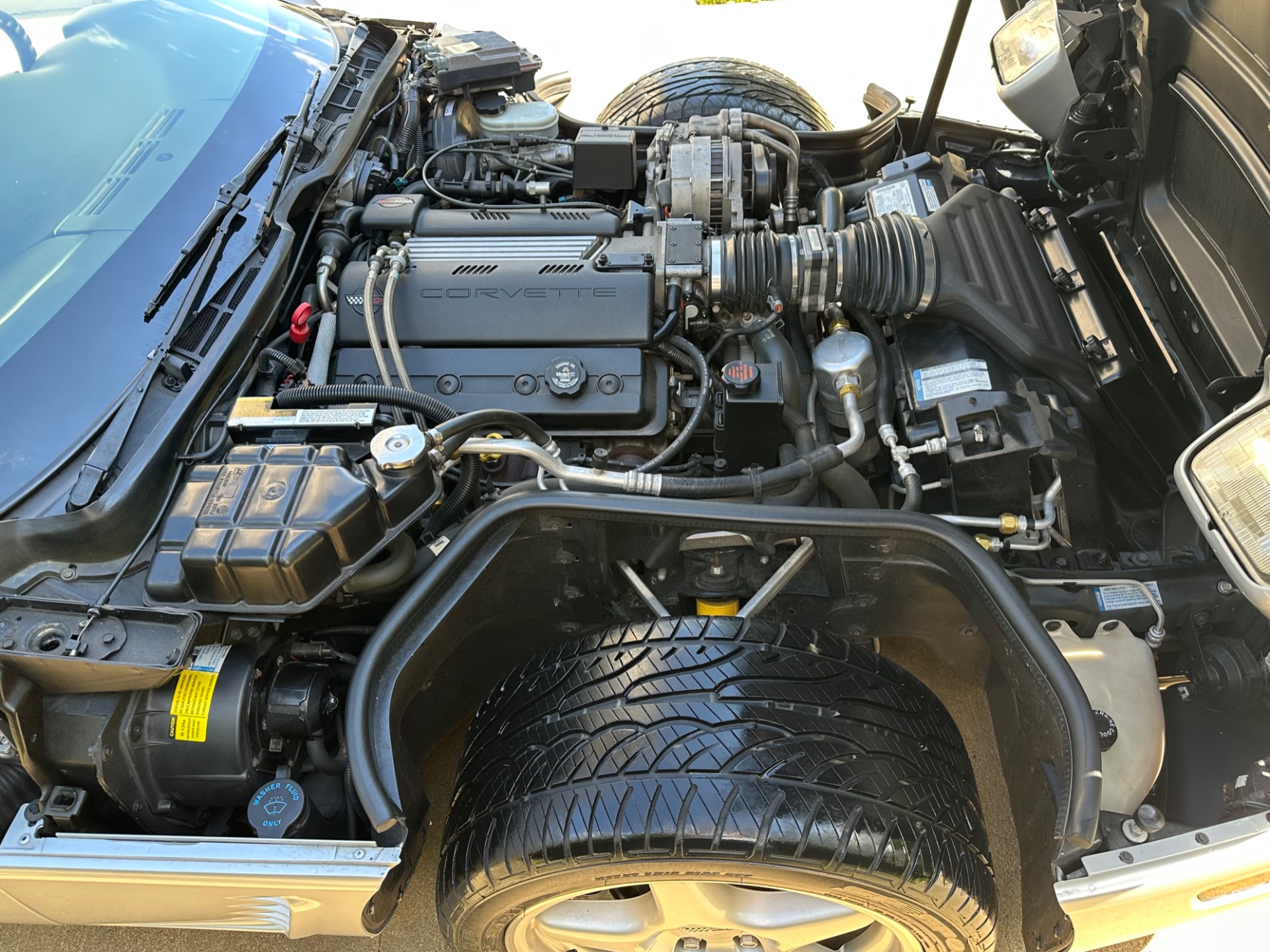 Used-1996-Chevrolet-Corvette-Collectors-Edition-C4
