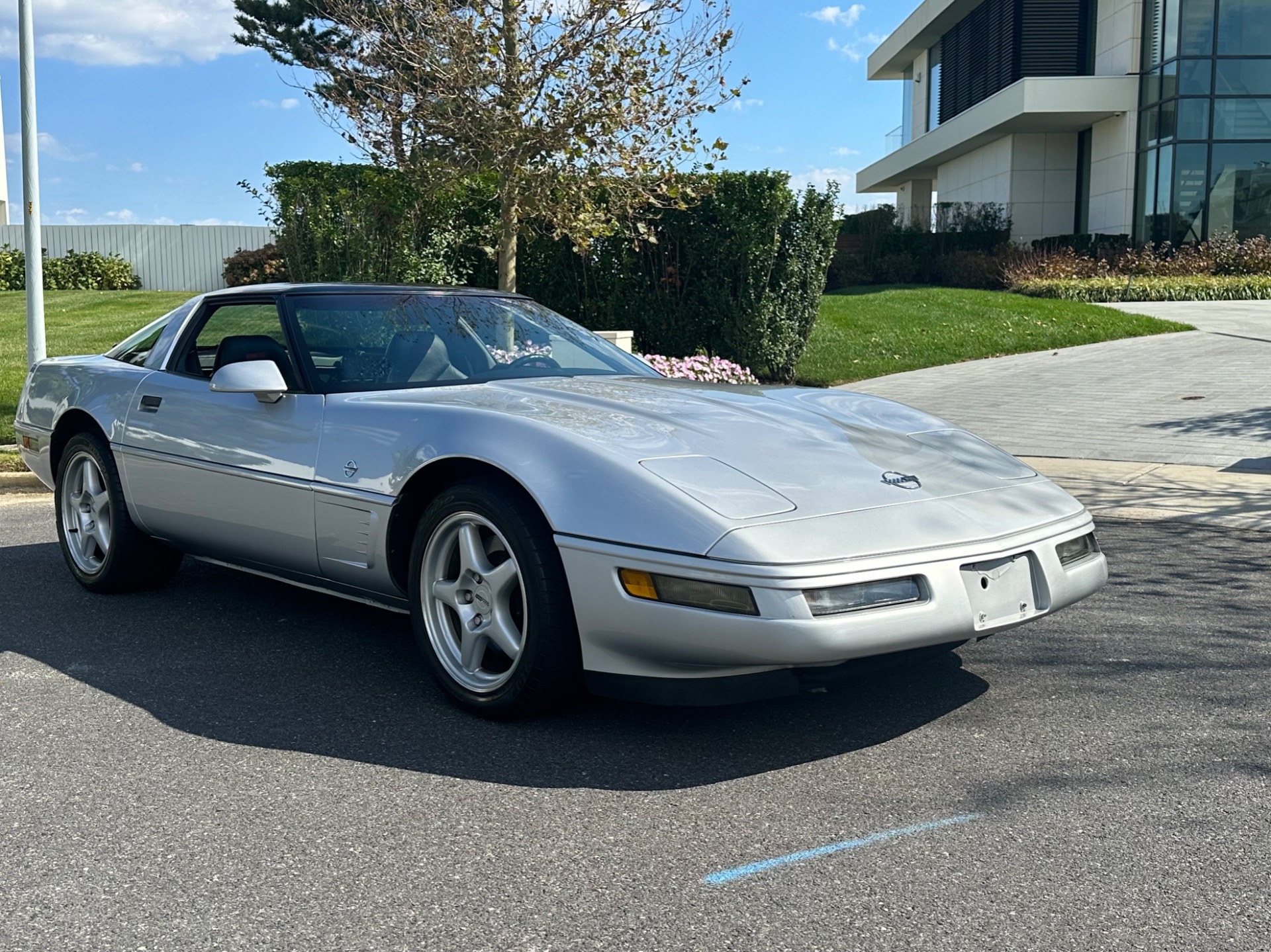 Used-1996-Chevrolet-Corvette-Collectors-Edition-C4