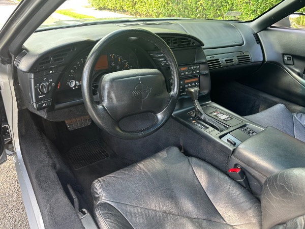 Used-1996-Chevrolet-Corvette-Collectors-Edition-C4