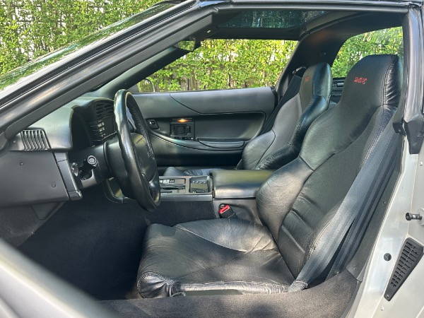 Used-1996-Chevrolet-Corvette-Collectors-Edition-C4