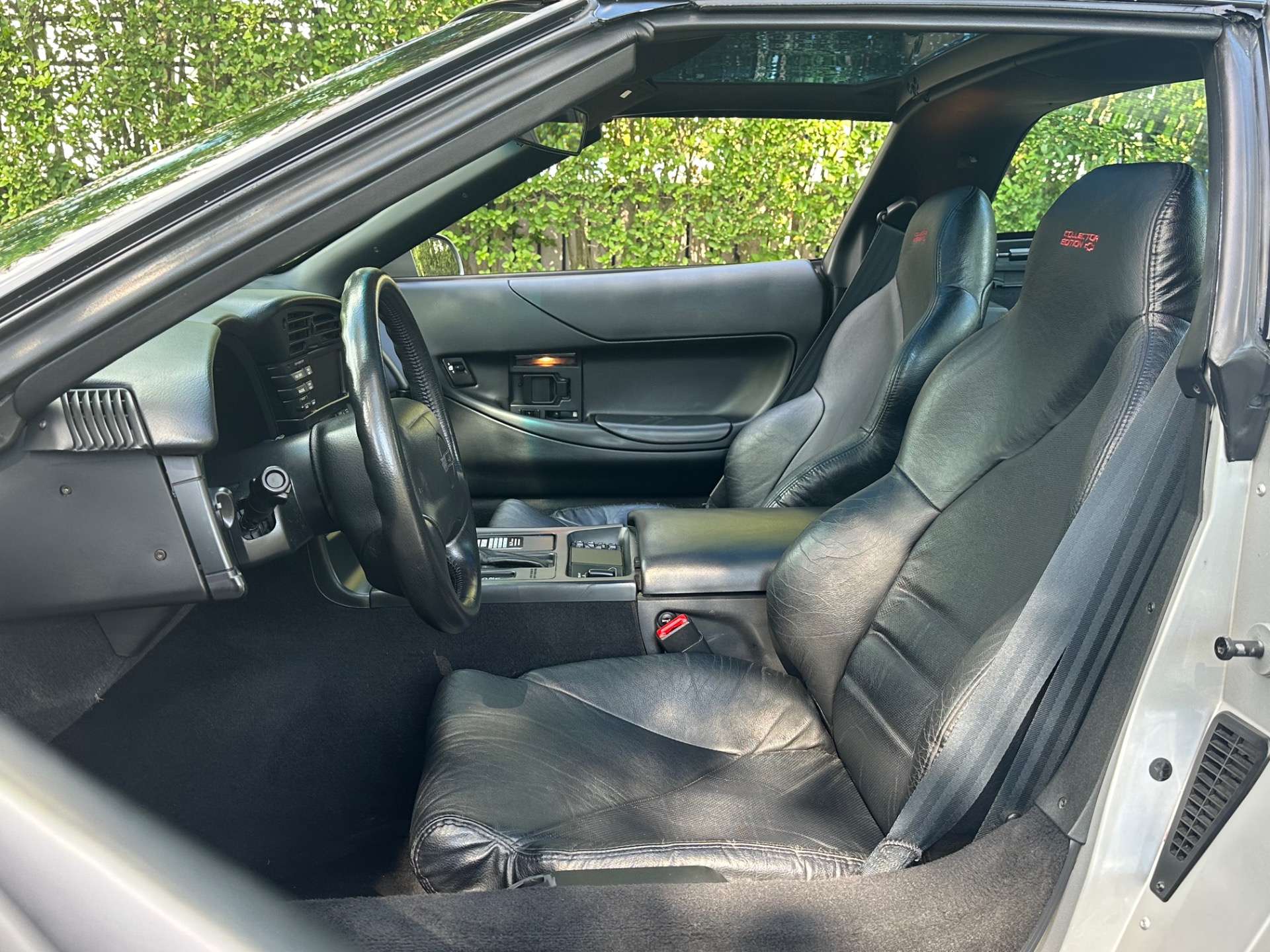 Used-1996-Chevrolet-Corvette-Collectors-Edition-C4