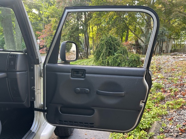 Used-2003-Jeep-Wrangler-Freedom-Edition-X