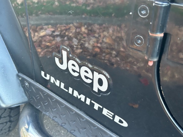 Used-2005-Jeep-Wrangler-Unlimited-Rubicon-6-Speed-LJ