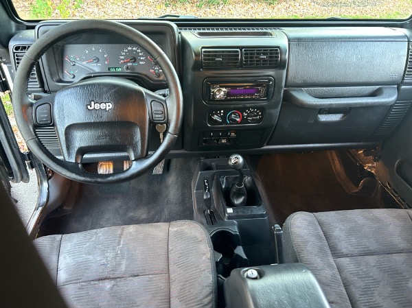 Used-2005-Jeep-Wrangler-Unlimited-Rubicon-6-Speed-LJ
