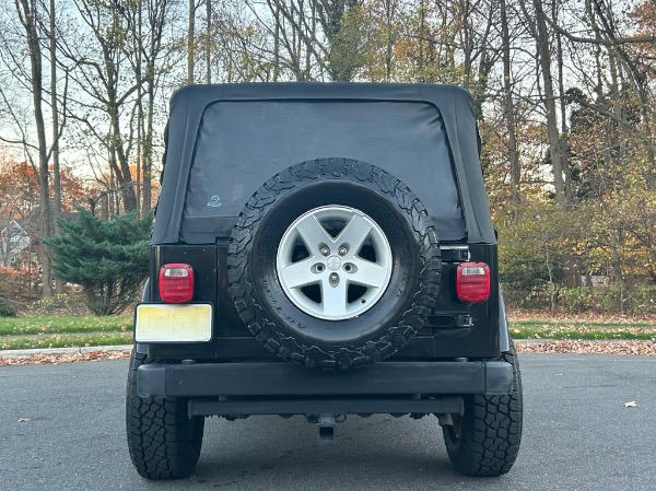 Used-2005-Jeep-Wrangler-Unlimited-Rubicon-6-Speed-LJ