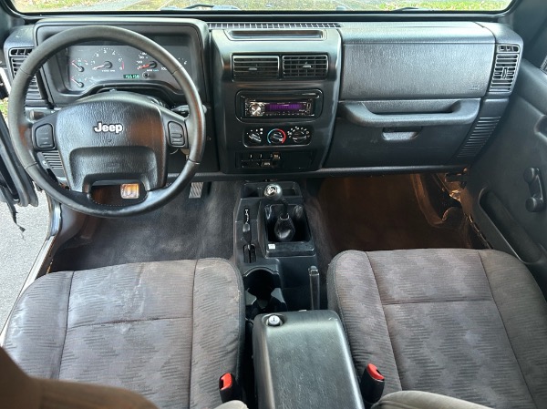 Used-2005-Jeep-Wrangler-Unlimited-Rubicon-6-Speed-LJ