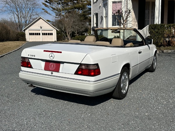 Used-1995-Mercedes-Benz-E320-Convertible-A124