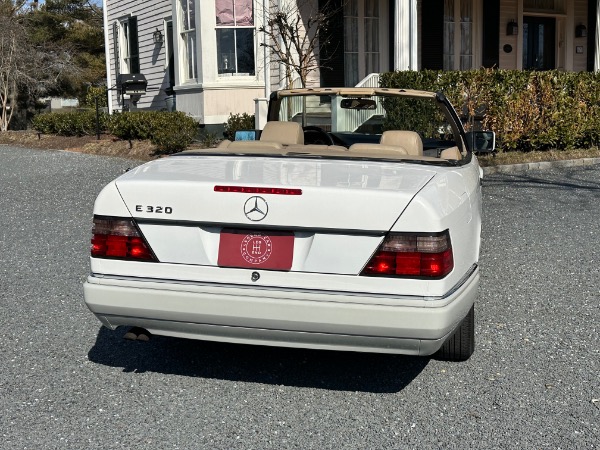 Used-1995-Mercedes-Benz-E320-Convertible-A124