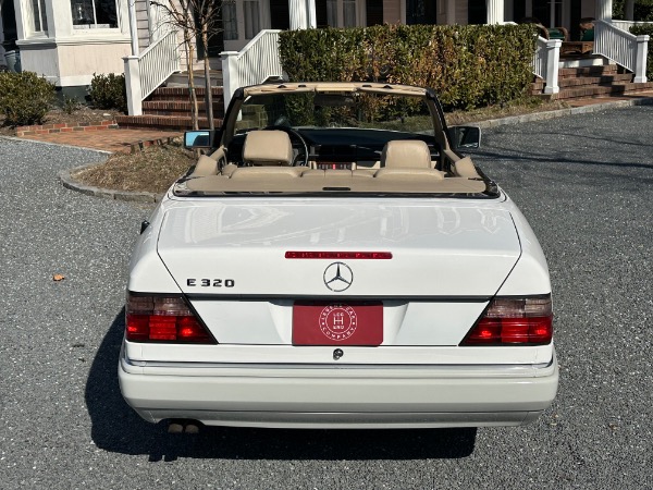 Used-1995-Mercedes-Benz-E320-Convertible-A124