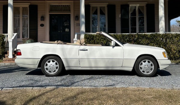 Used-1995-Mercedes-Benz-E320-Convertible-A124
