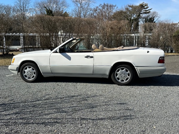 Used-1995-Mercedes-Benz-E320-Convertible-A124