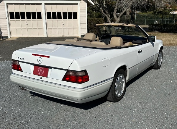 Used-1995-Mercedes-Benz-E320-Convertible-A124