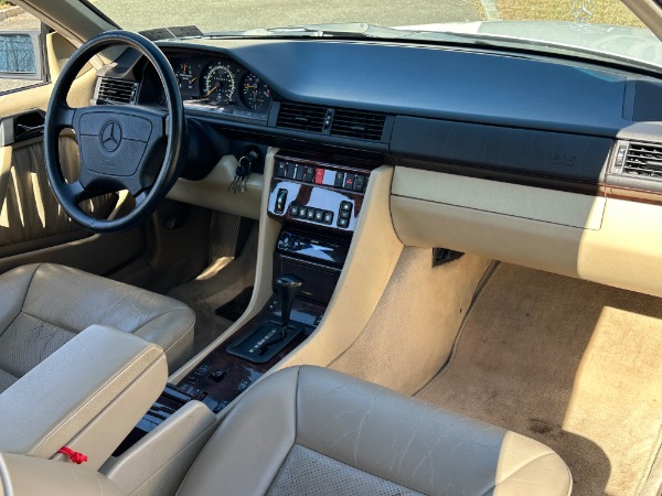 Used-1995-Mercedes-Benz-E320-Convertible-A124
