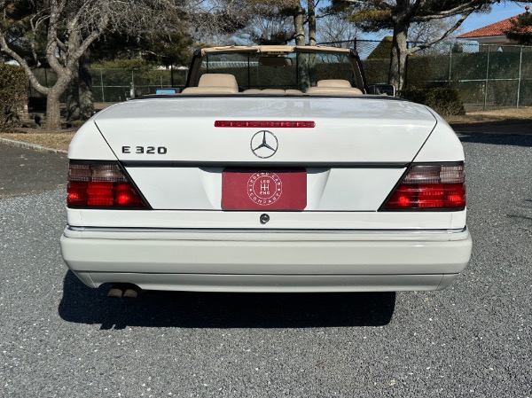 Used-1995-Mercedes-Benz-E320-Convertible-A124