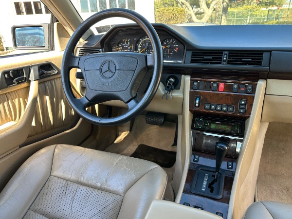 Used-1995-Mercedes-Benz-E320-Convertible-A124