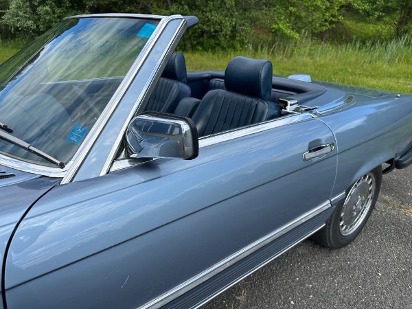 Used-1986-Mercedes-Benz-560SL-R107