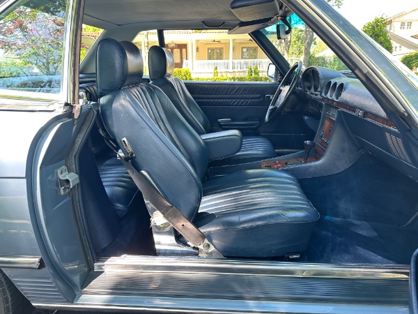 Used-1986-Mercedes-Benz-560SL-R107