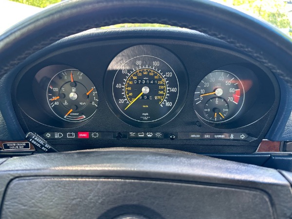 Used-1986-Mercedes-Benz-560SL-R107