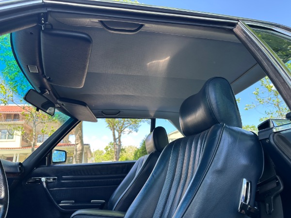 Used-1986-Mercedes-Benz-560SL-R107
