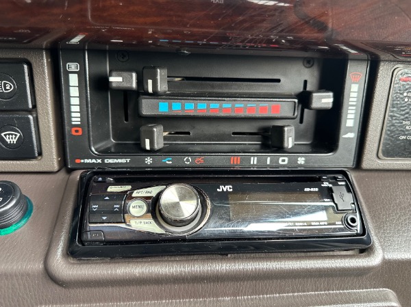 Used-1991-Land-Rover-Range-Rover-Vogue-SE