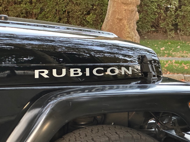 Used-2004-Jeep-Wrangler-Rubicon-TJ