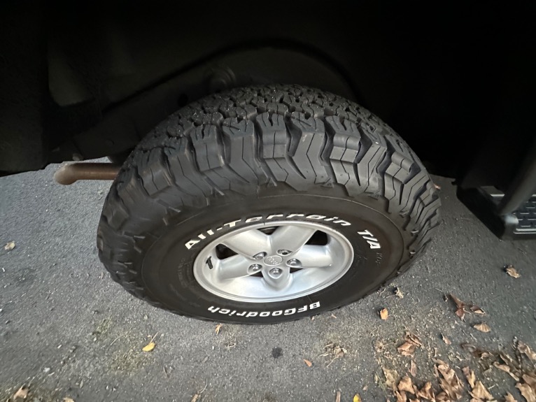 Used-2004-Jeep-Wrangler-Rubicon-TJ