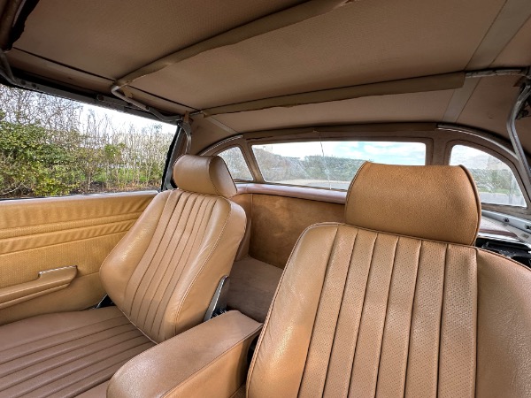 Used-1988-Mercedes-Benz-560SL-R107