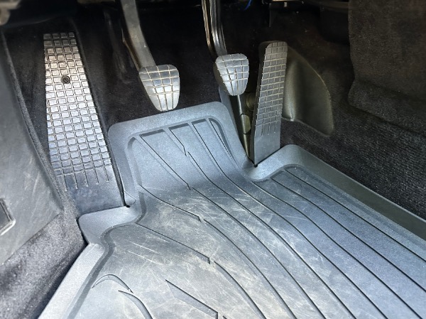 Used-2004-Porsche-911-Turbo-Cabriolet-996