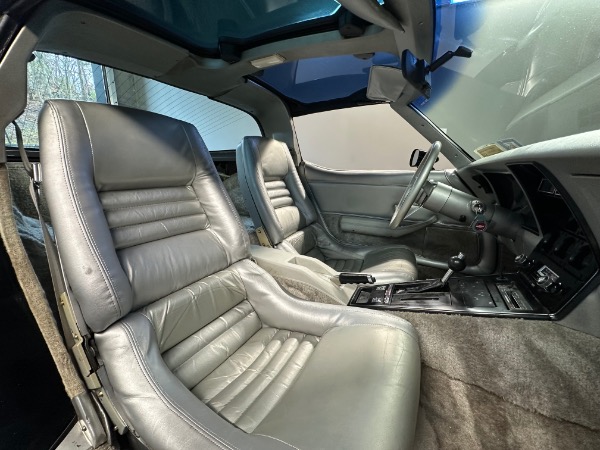 Used-1978-Chevrolet-Corvette-Pace-Car-L82