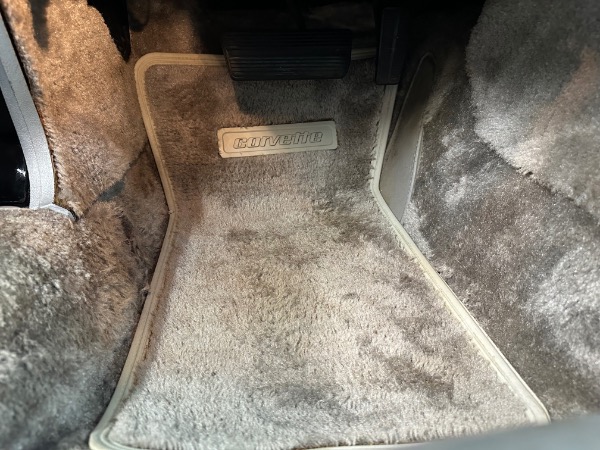 Used-1978-Chevrolet-Corvette-Pace-Car-L82