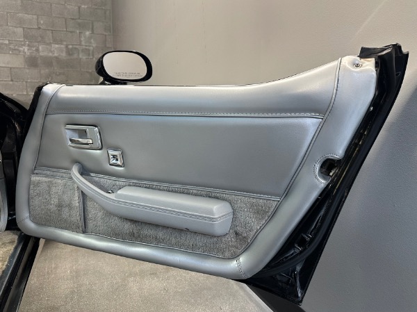 Used-1978-Chevrolet-Corvette-Pace-Car-L82