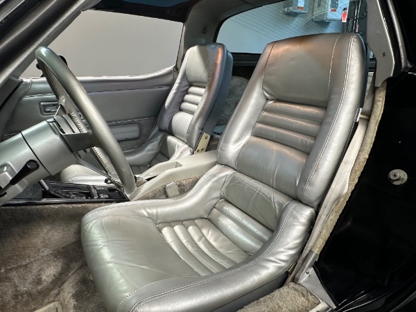 Used-1978-Chevrolet-Corvette-Pace-Car-L82