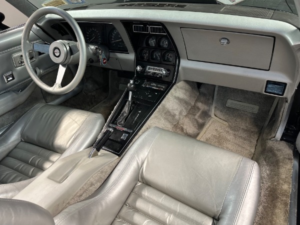 Used-1978-Chevrolet-Corvette-Pace-Car-L82